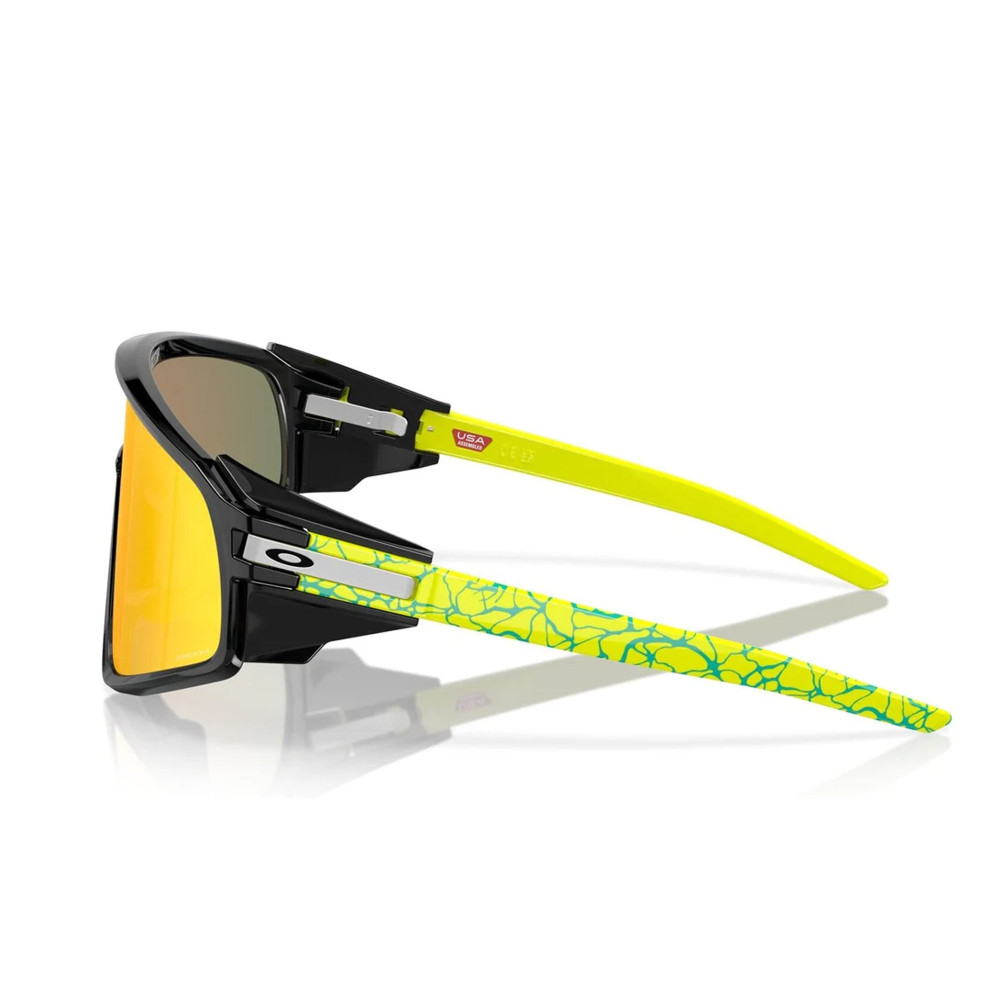 Oakley Latch Panel Black Ink Prizm Ruby Sunglass