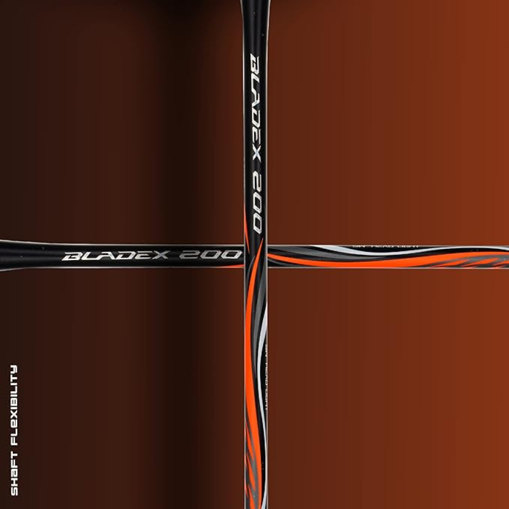 Li-Ning Blade X 200 Badminton Racket Li-Ning Blade X 200 Badminton Racket
