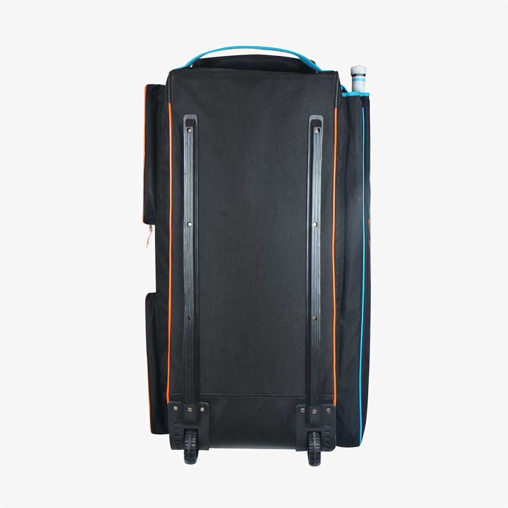 DSC Intense Players Wheelie Cricket Kitbag
