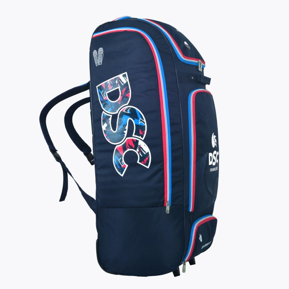 DSC Intense Pro Duffle Wheelie Cricket Kitbag