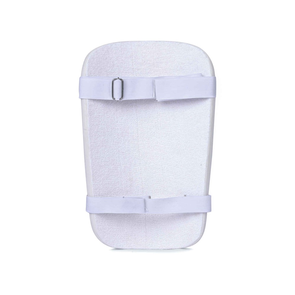 SG Savage English Willow Cricket kit SG Savage English Willow Cricket kit