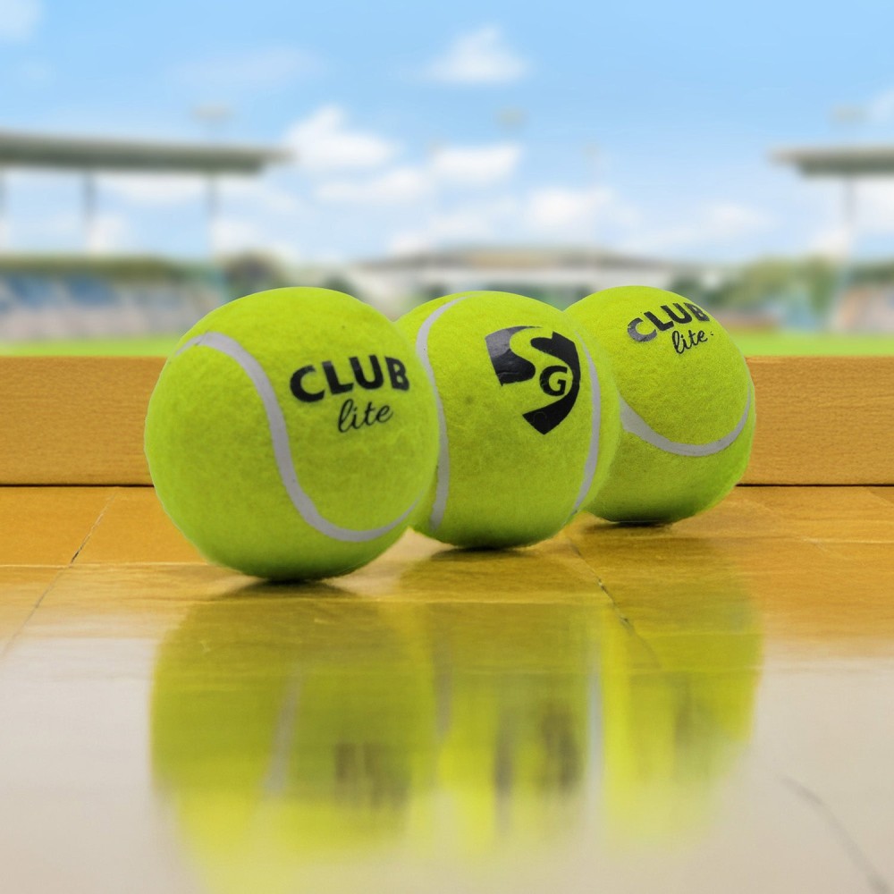 SG CLUB Lite Cricket Balls (Pack of 6) SG CLUB Lite Cricket Balls (Pack of 6)