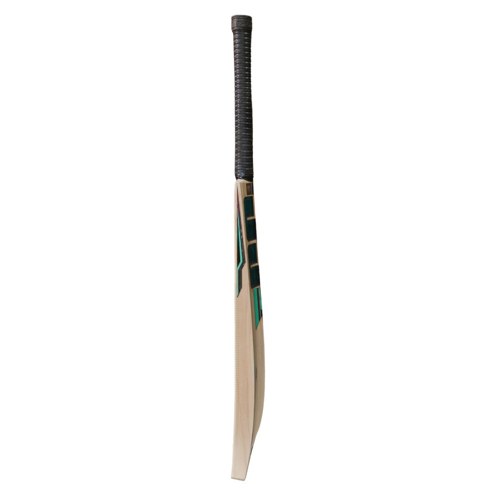 SS Super Sixes Kashmir Willow Cricket Bat SS Super Sixes Kashmir Willow Cricket Bat